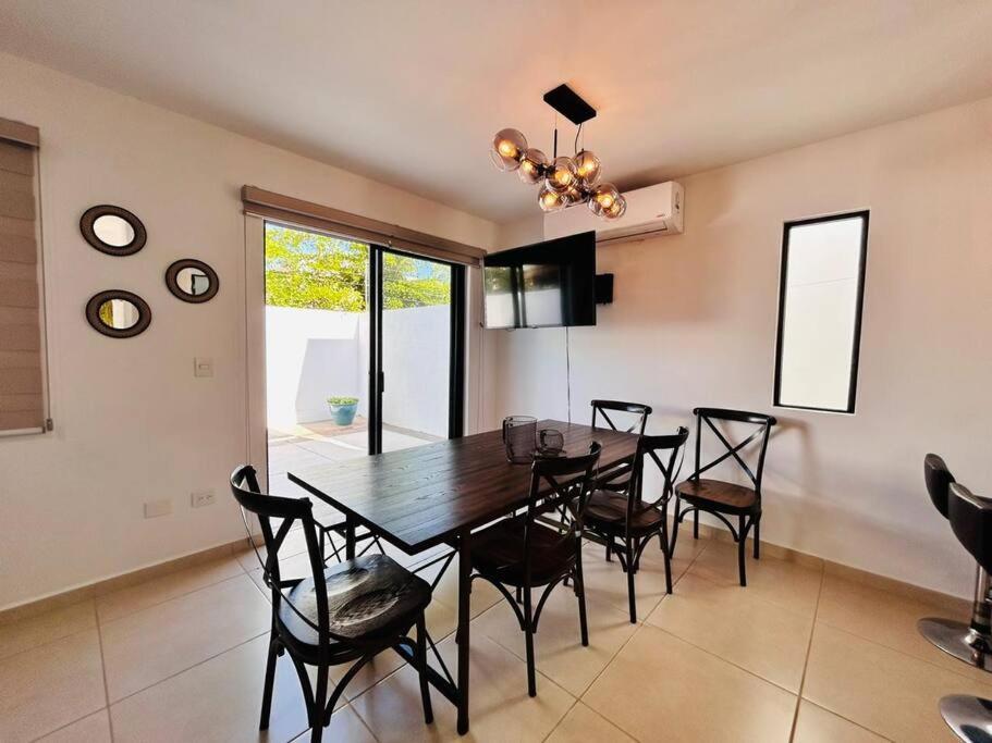 Hermosa Casa A 2 Min De La Playa By Partnerhost La Florida Bagian luar foto